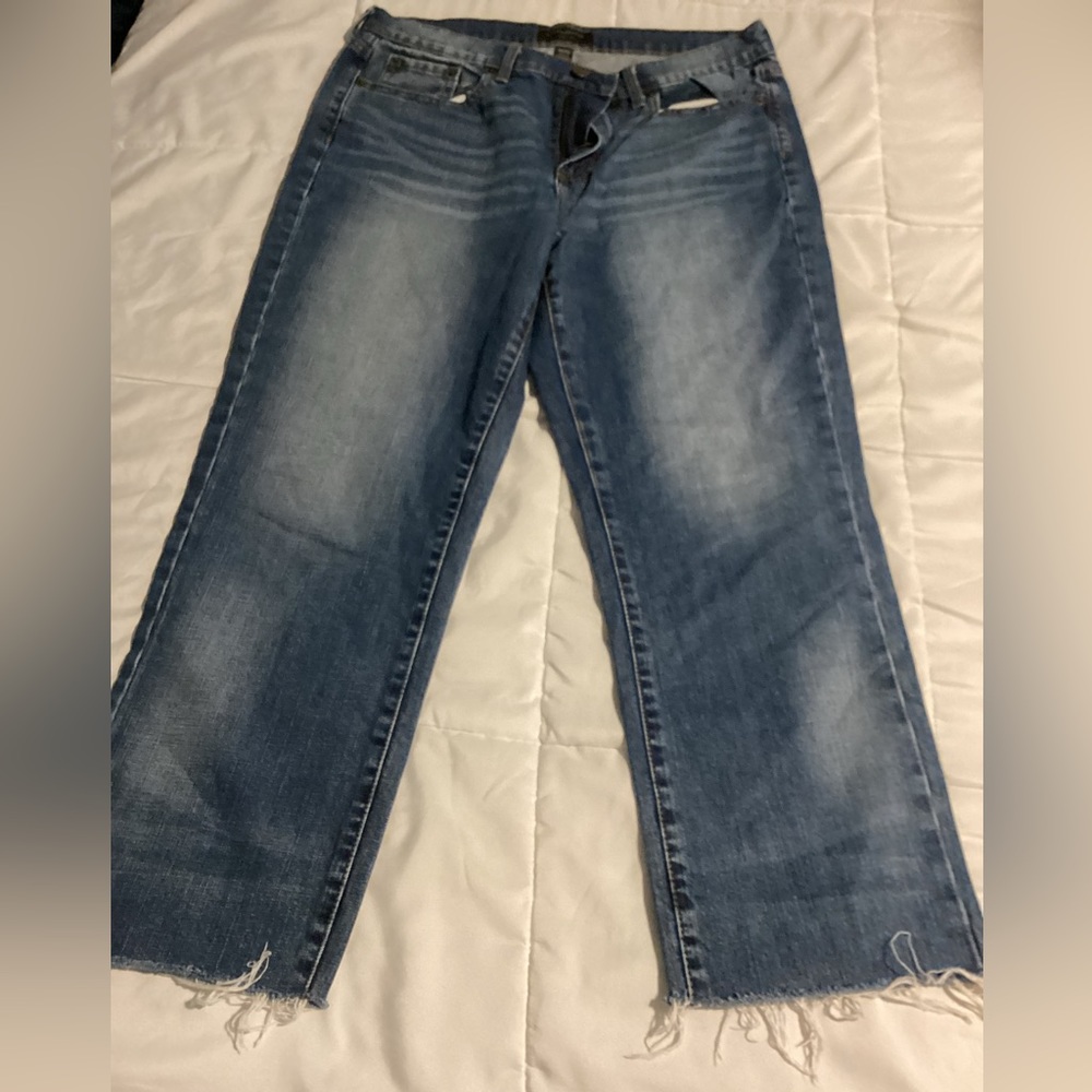 Banana Republic Straight Fit cropped Raw frayed ends cropped Denim Jeans